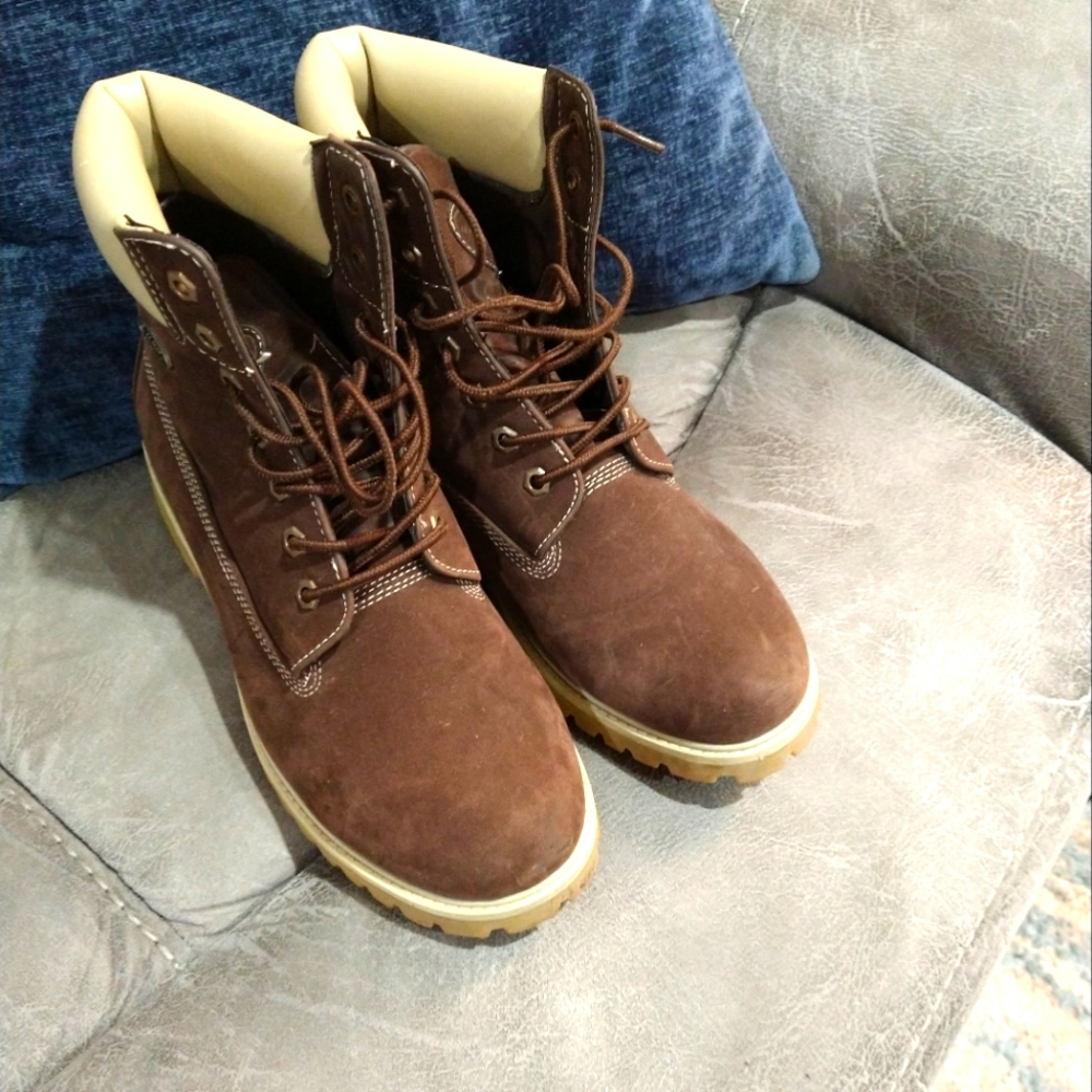 Lugz boots